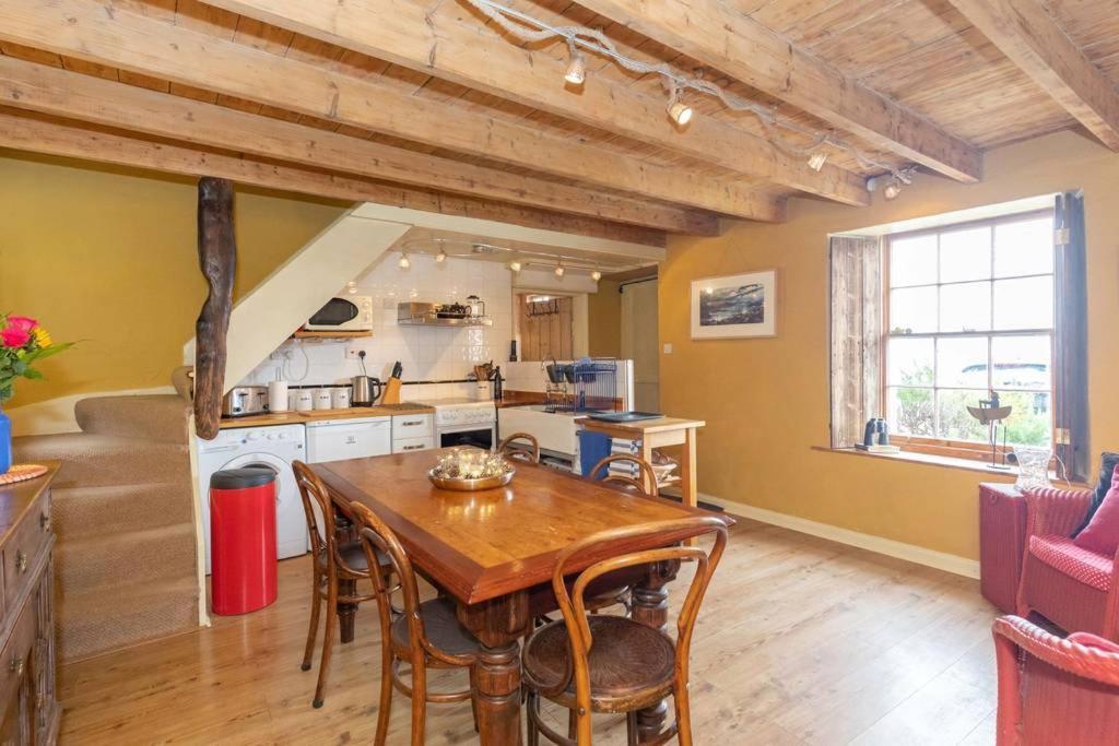 The Cottage By The Sea, Scotland Burnmouth Экстерьер фото